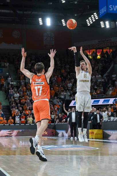 吸引教练与 吸引教练与